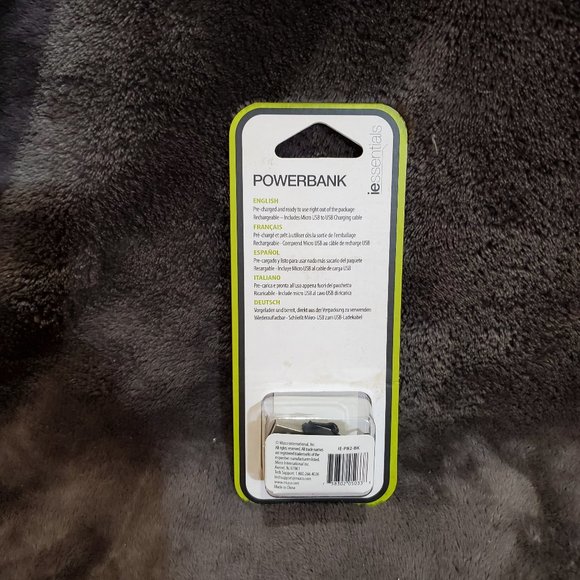 iessentials Universal 1600 MAH Power Bank IE-PB2-BK - Picture 4 of 6